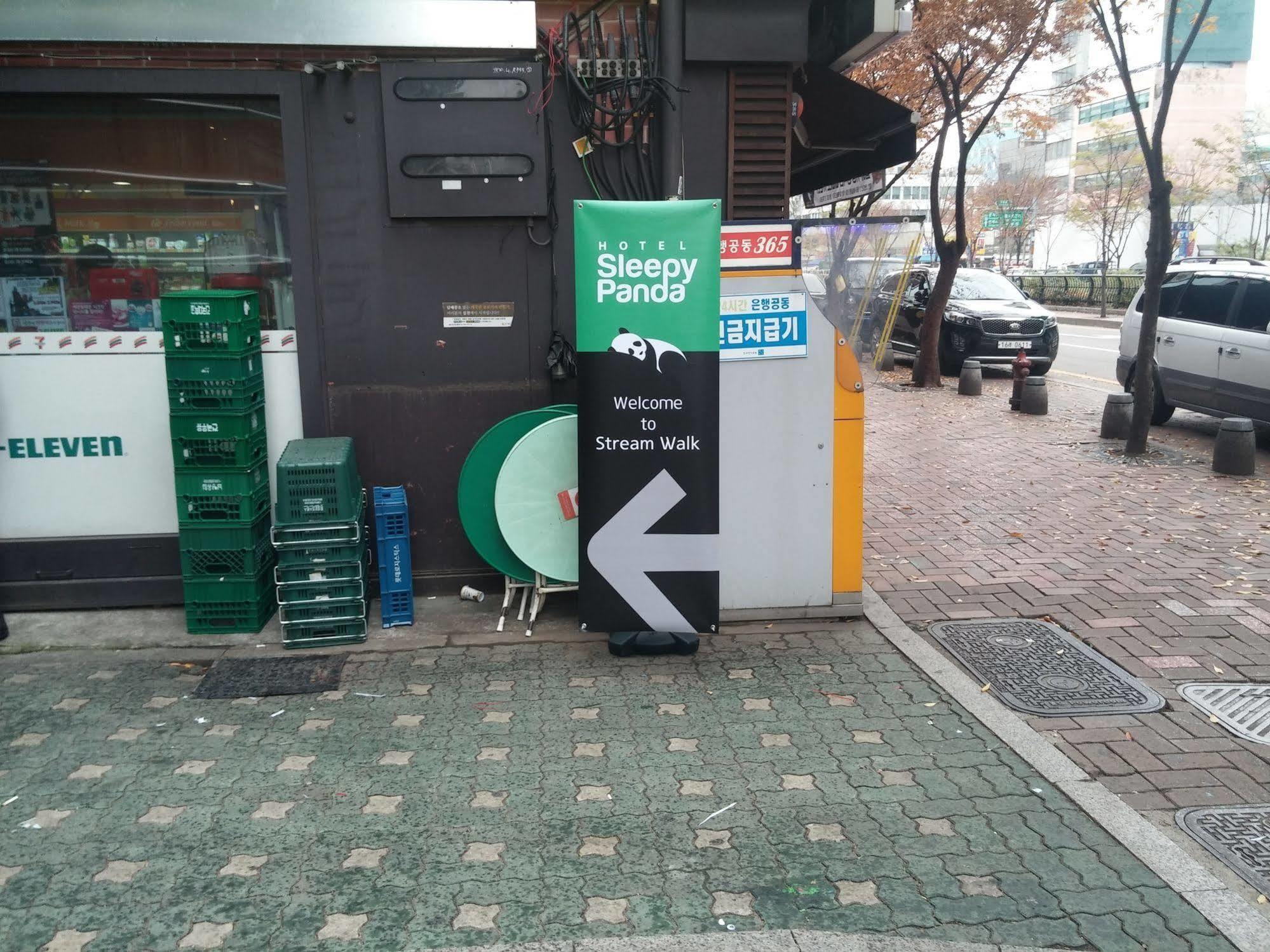 Hotel Sleepy Panda Streamwalk Seoul Jongno Kültér fotó