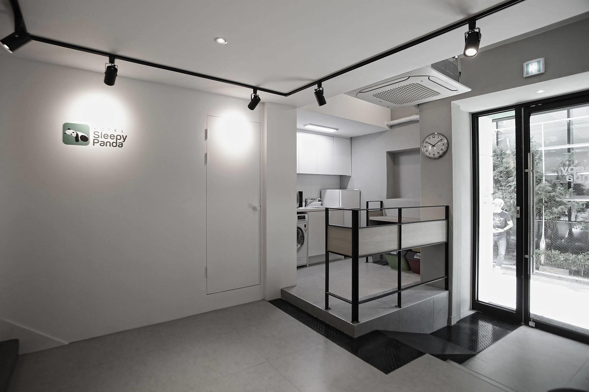 Hotel Sleepy Panda Streamwalk Seoul Jongno Kültér fotó