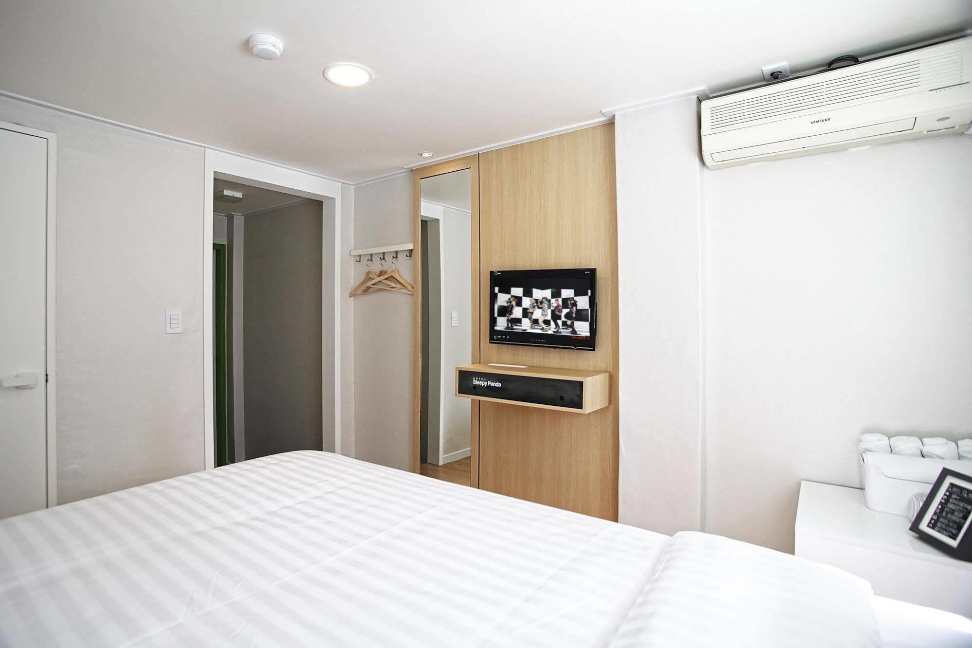 Hotel Sleepy Panda Streamwalk Seoul Jongno Kültér fotó