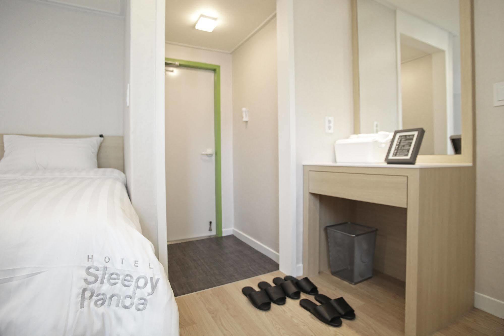 Hotel Sleepy Panda Streamwalk Seoul Jongno Kültér fotó